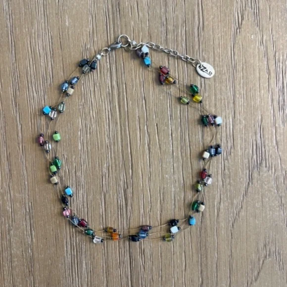 Glass bead bohemian choker necklace - Picture 2 of 5